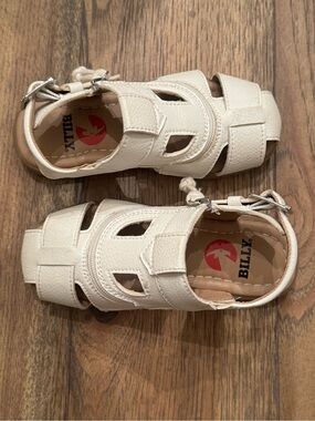 BILLY Footwear - Fisherman sandals 12M white adaptive